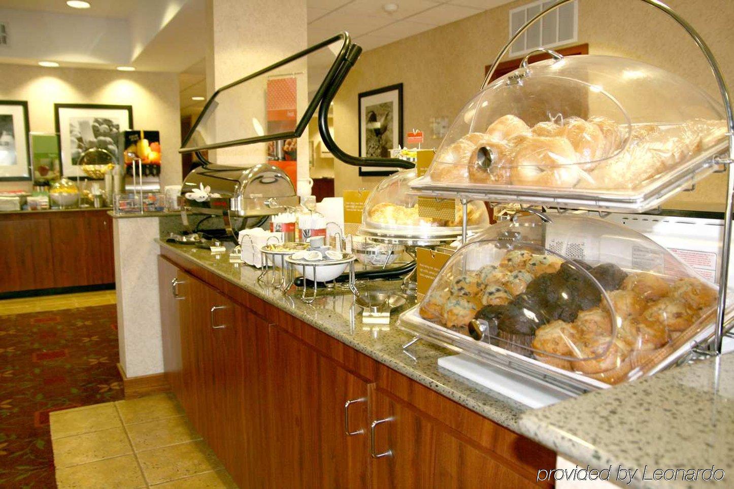 Hampton Inn Tulsa Sand Springs Ресторан фото